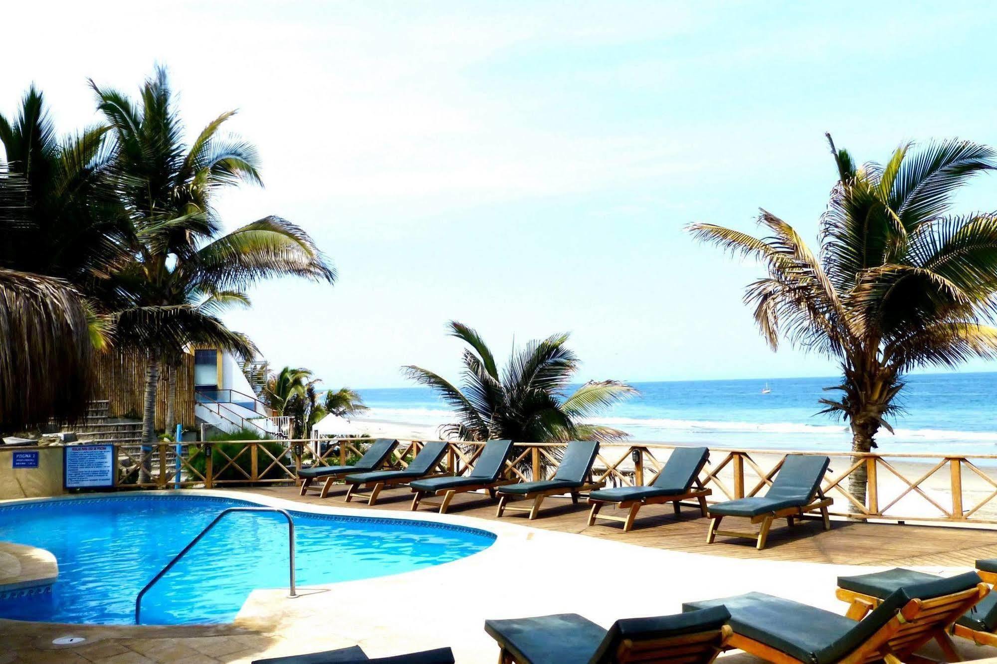 Mancora Beach Hotel - Adults Only Exterior photo